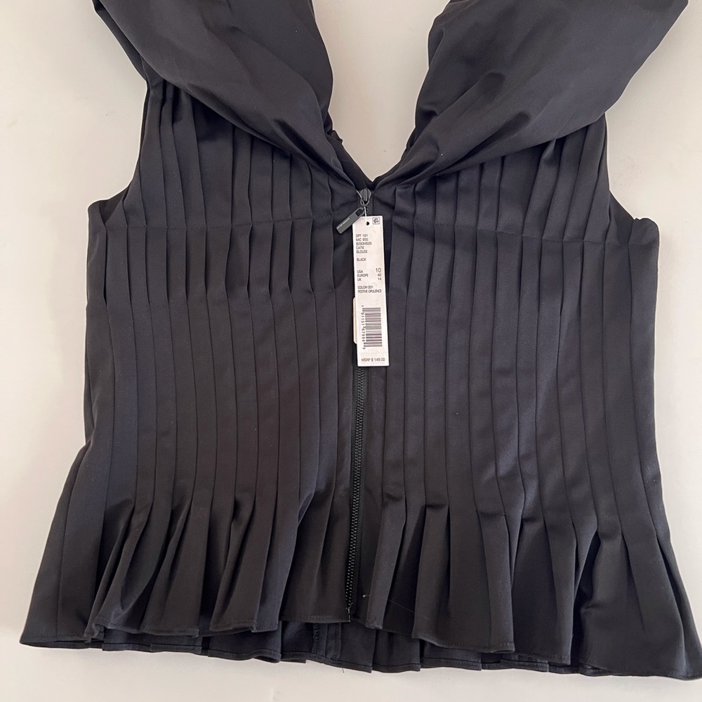 Antonia Melani Dressy Top